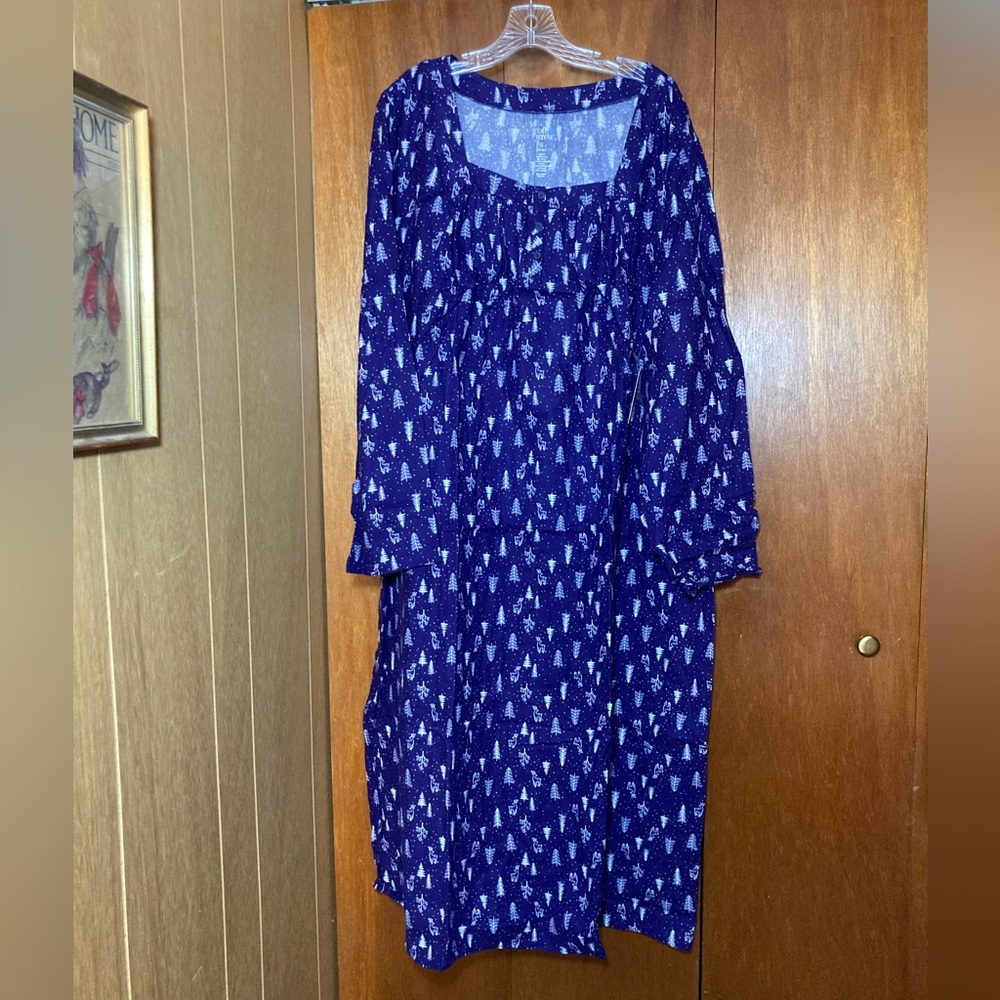 Croft & Barrow Navy & White Flannel Nightgown 3X